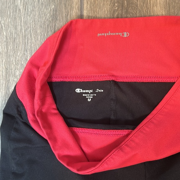 Champion yoga pants. Black with pink waistband. Medium. No pockets. - Picture 4 of 6